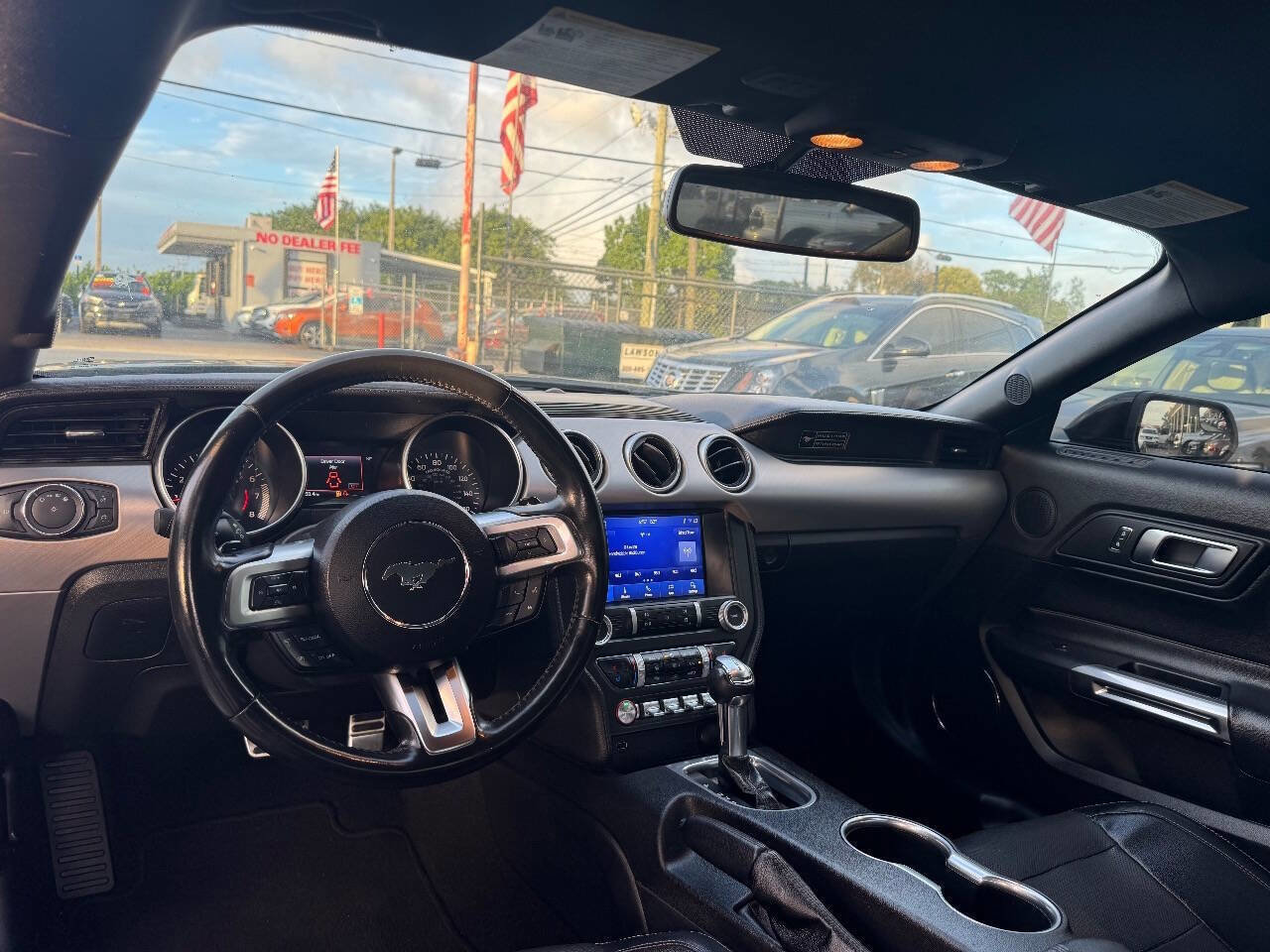 Used 2020 Ford Mustang Premium image 12