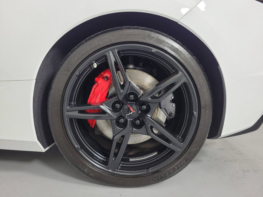 Used 2023 Chevrolet Corvette Stingray Preferred Conv w/ Z51 Performance Package RWD image 8