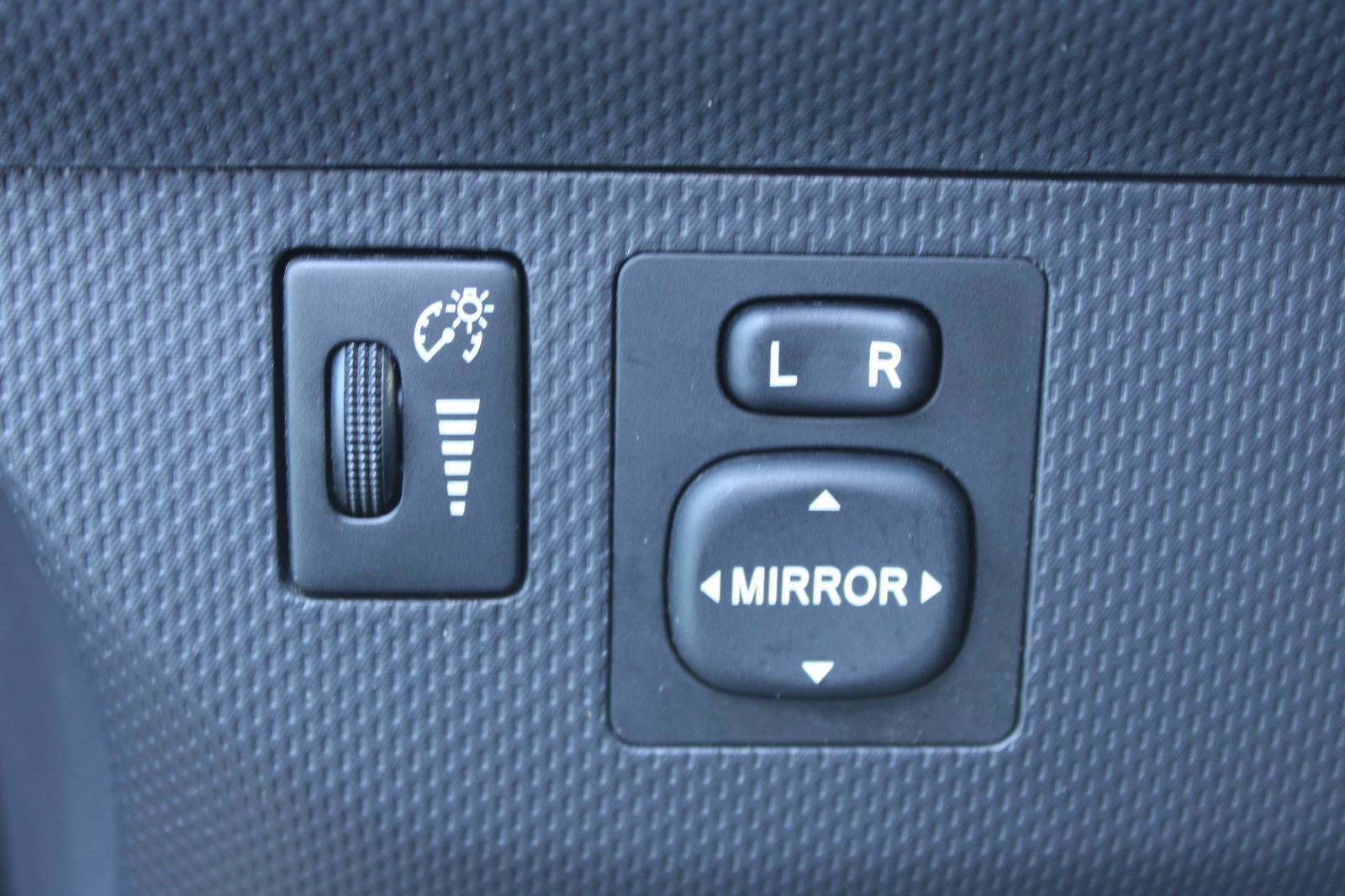 Used 2012 Scion xD image 17