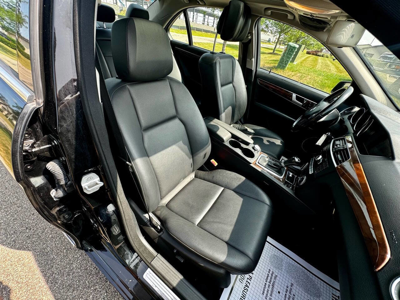 Used 2013 Mercedes-Benz C 300 4MATIC Sedan image 27