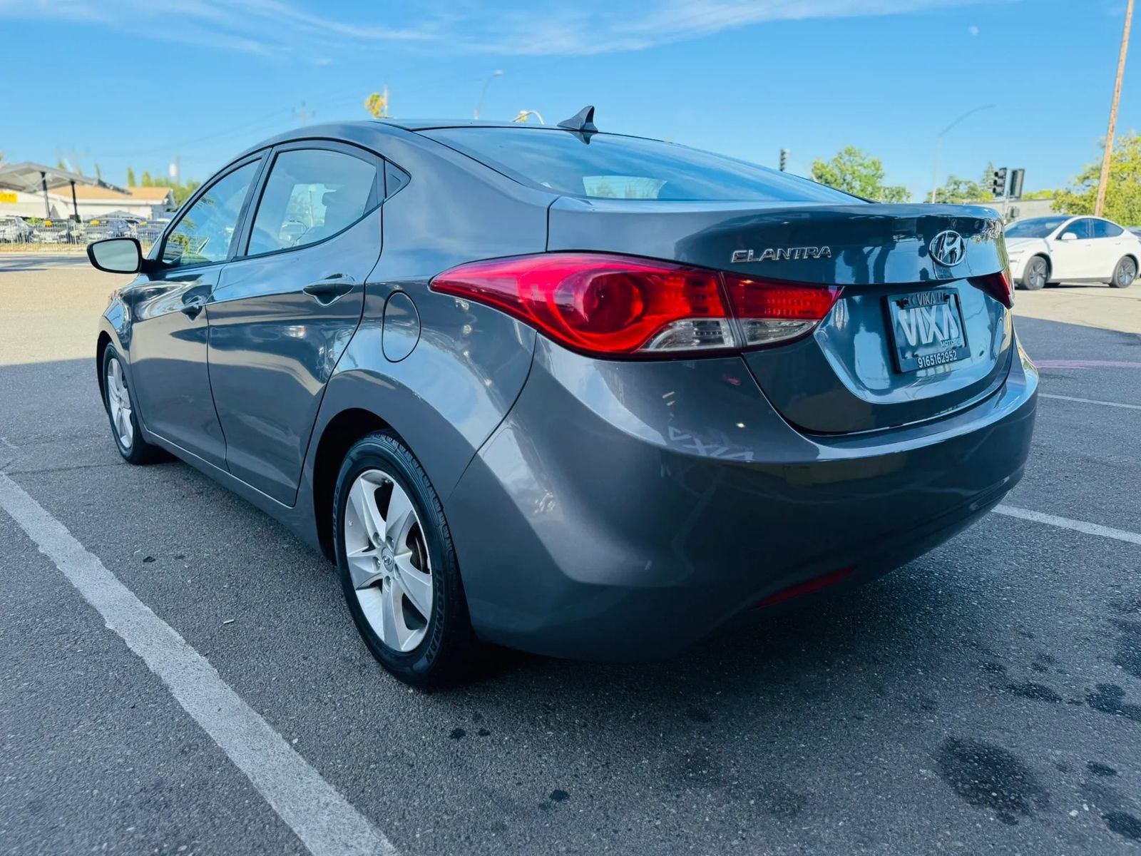 Used 2013 Hyundai Elantra GLS FWD image 7