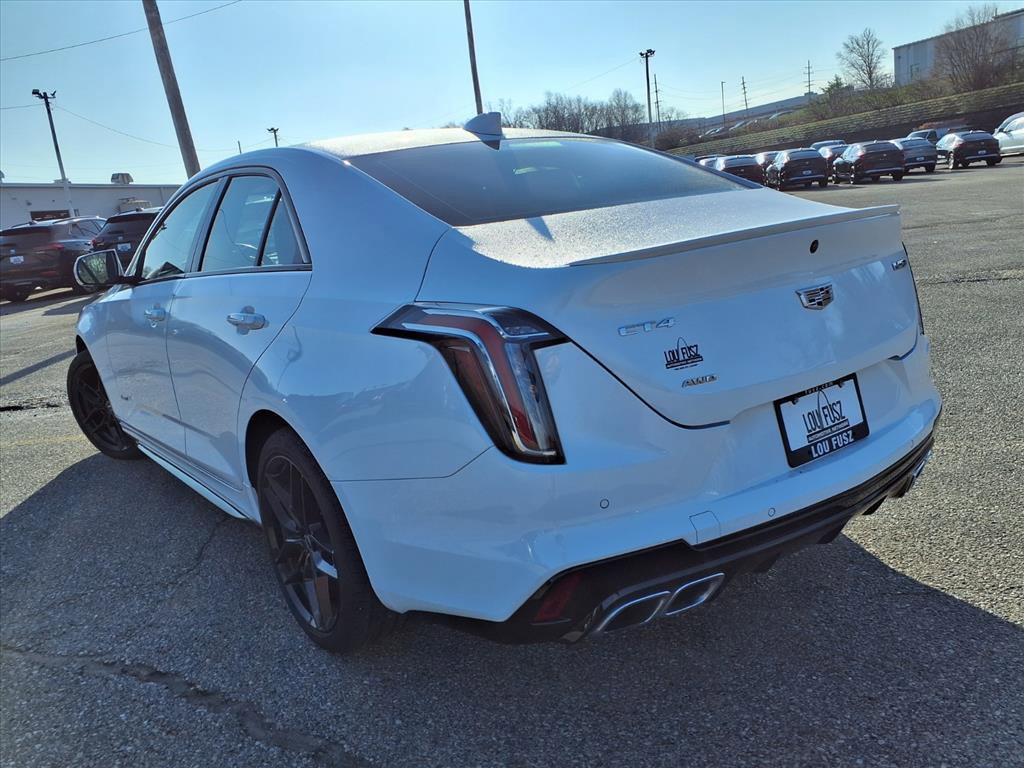 Used 2022 Cadillac CT4 V w/ Navigation Package image 40