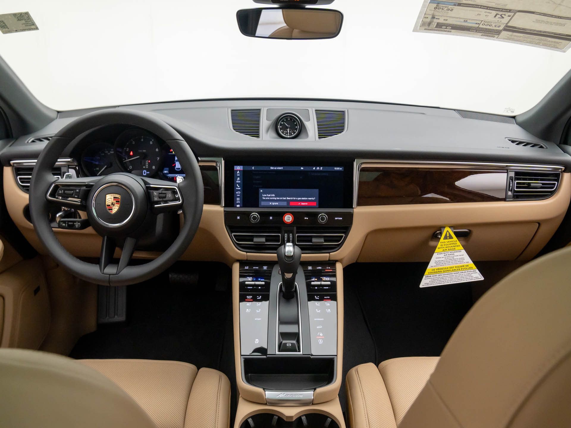 Certified 2026 Porsche Macan image 11