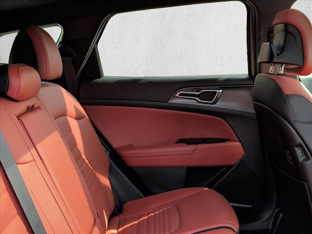 Used 2025 Kia Sportage SX image 20