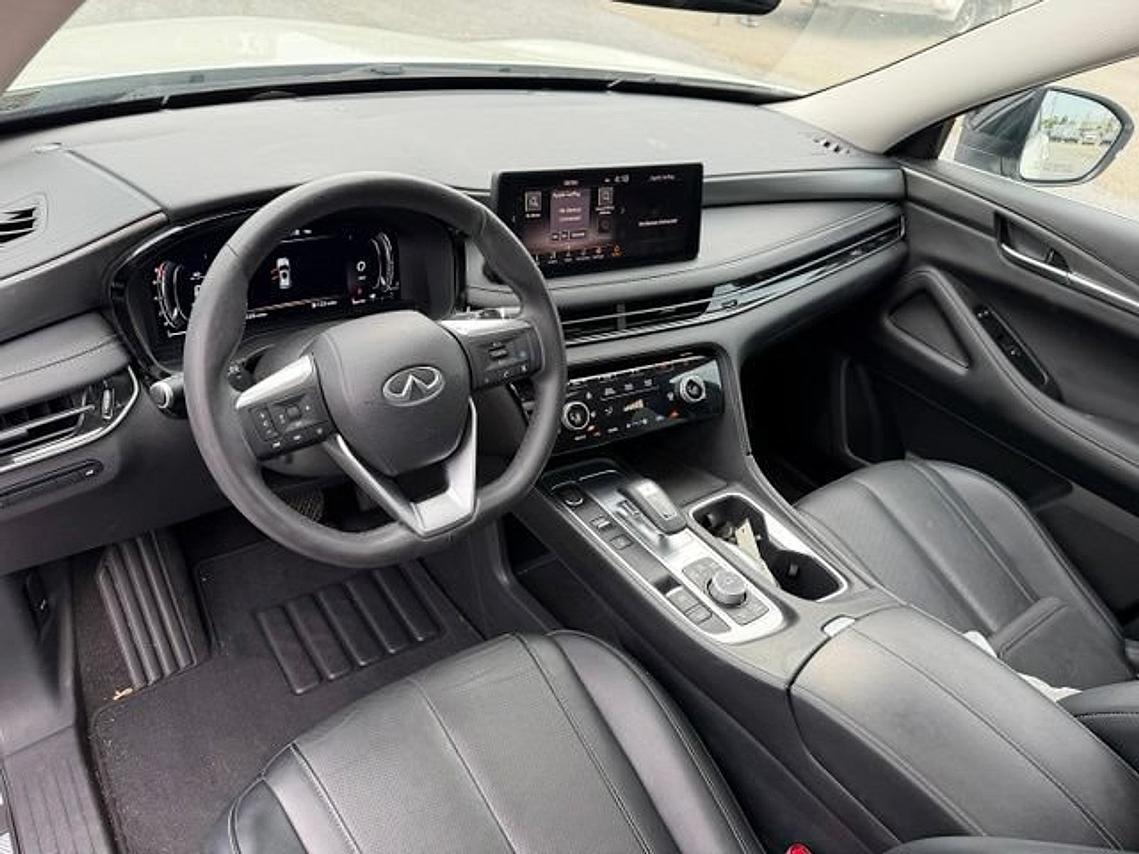 Used 2023 INFINITI QX60 Luxe w/ Performance Audio Package AWD/4WD image 12