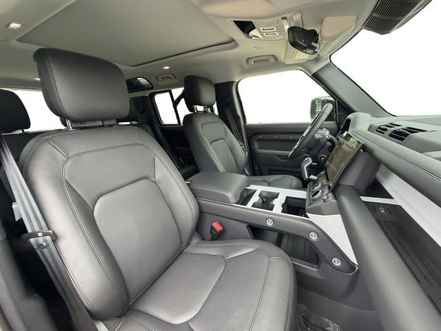 New 2026 Land Rover Defender 110 S AWD/4WD image 16