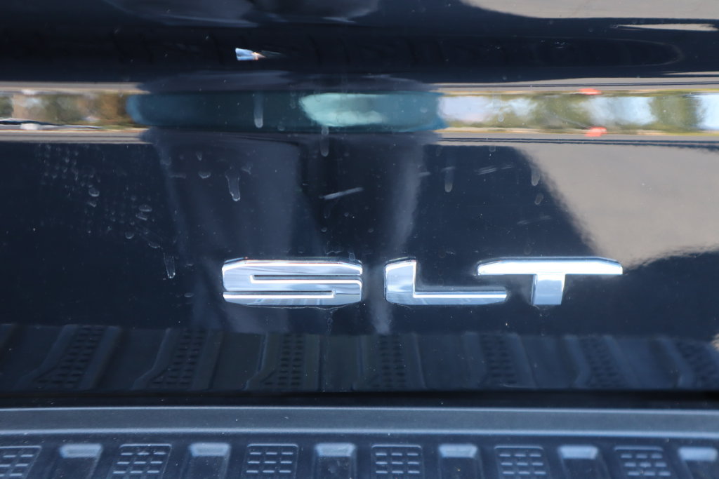 Used 2021 GMC Sierra 1500 SLT RWD image 22