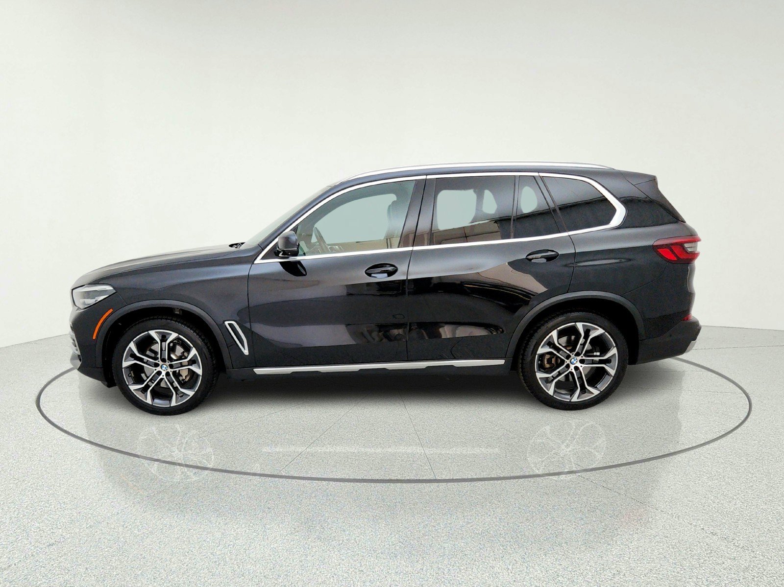 Used 2022 BMW X5 sDrive40i RWD image 14
