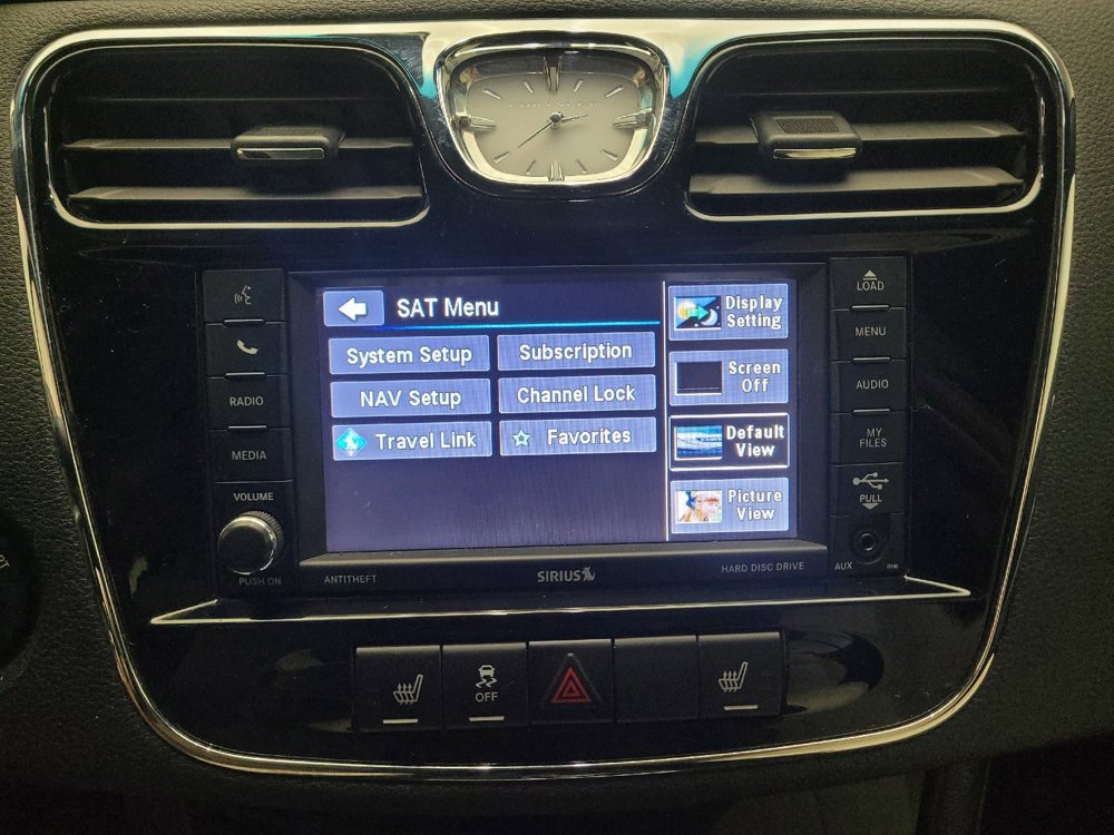 Used 2014 Chrysler 200 Limited image 25