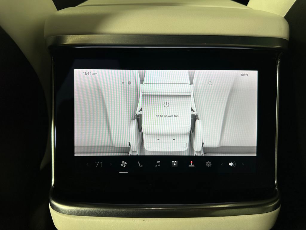 Used 2022 Tesla Model X AWD/4WD image 23