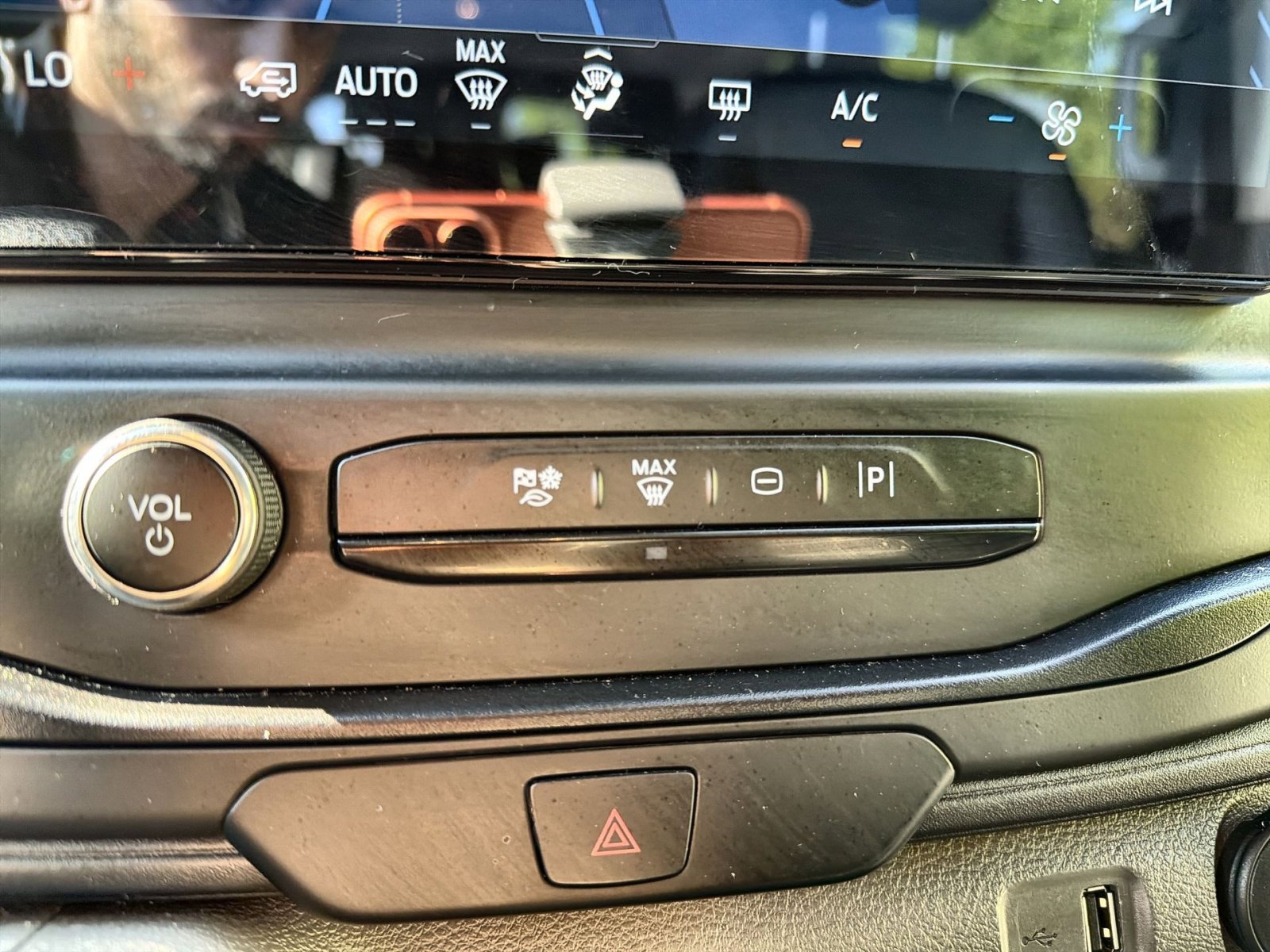 Used 2024 Ford Transit 350 XL image 33