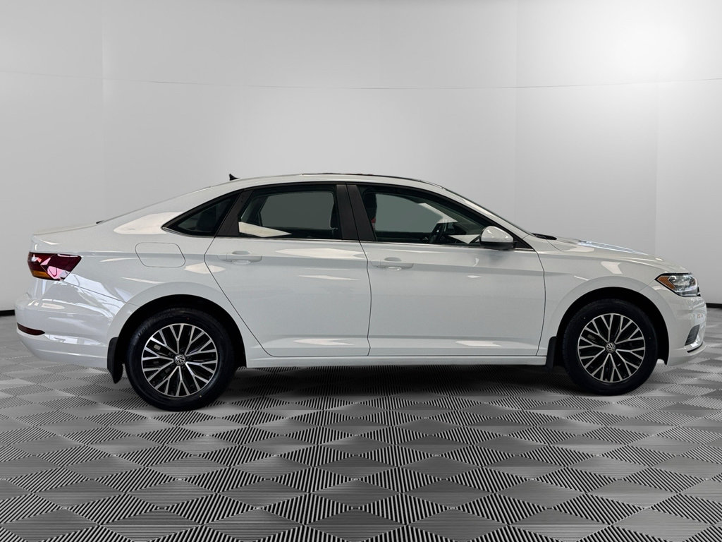 Used 2019 Volkswagen Jetta SE FWD image 9