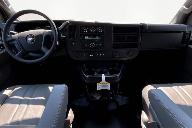 New 2025 Chevrolet Express 3500 w/ Driver Convenience Package image 6