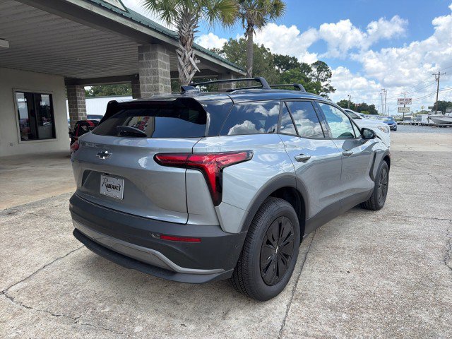 Used 2026 Chevrolet Blazer EV LT w/ Super Cruise Package FWD image 12