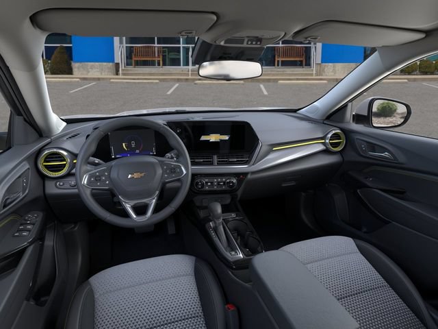 New 2026 Chevrolet Trax LT w/ LT Convenience Package FWD image 15