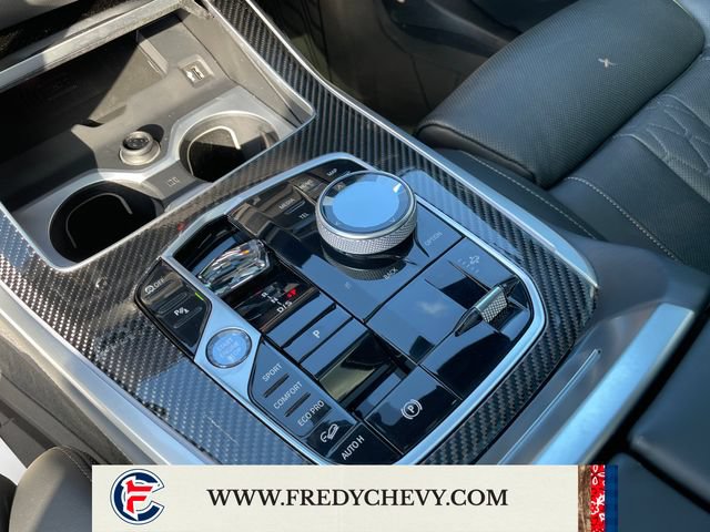 Used 2025 BMW X7 M60i AWD/4WD image 28
