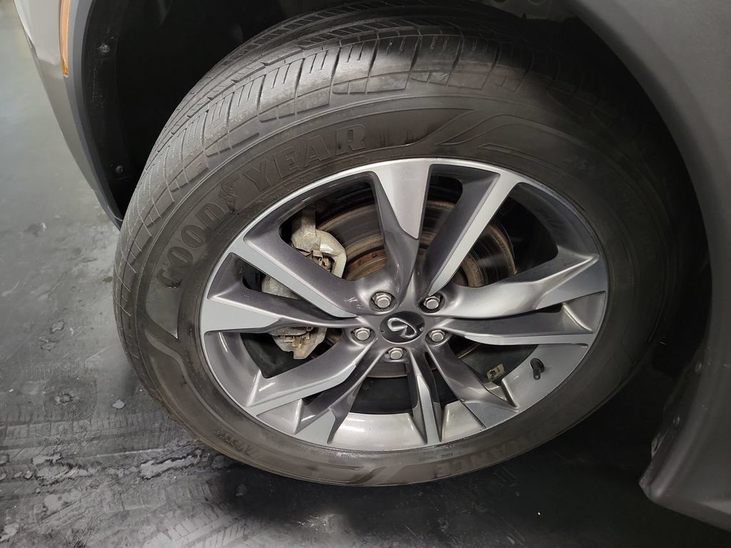 Used 2024 INFINITI QX60 Luxe AWD/4WD image 13