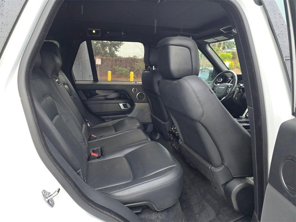 Used 2018 Land Rover Range Rover image 15