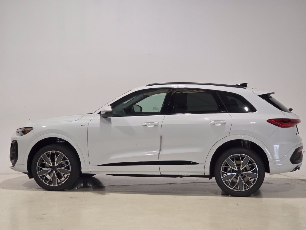 New 2026 Audi Q5 Premium Plus AWD/4WD image 3