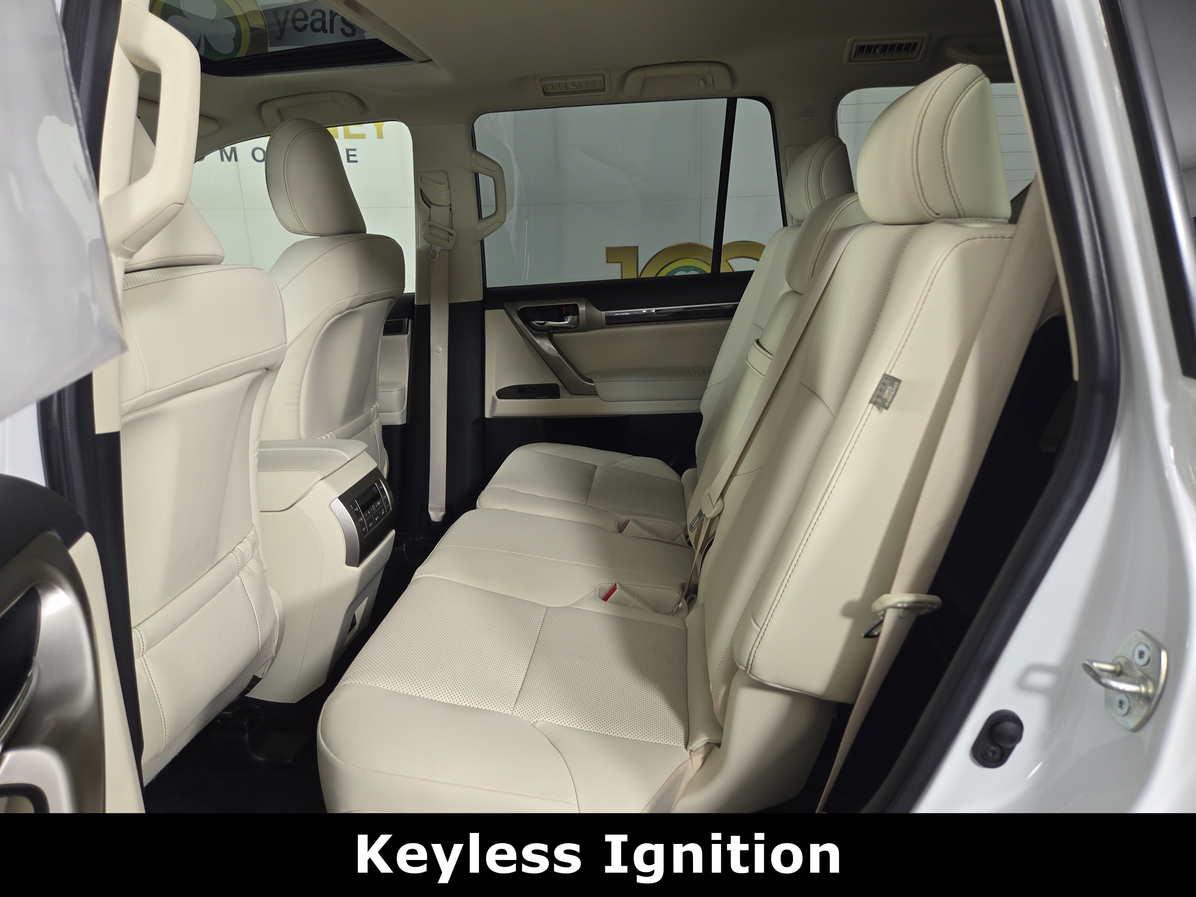 Used 2020 Lexus GX 460 Premium w/ Premium Package AWD/4WD image 12