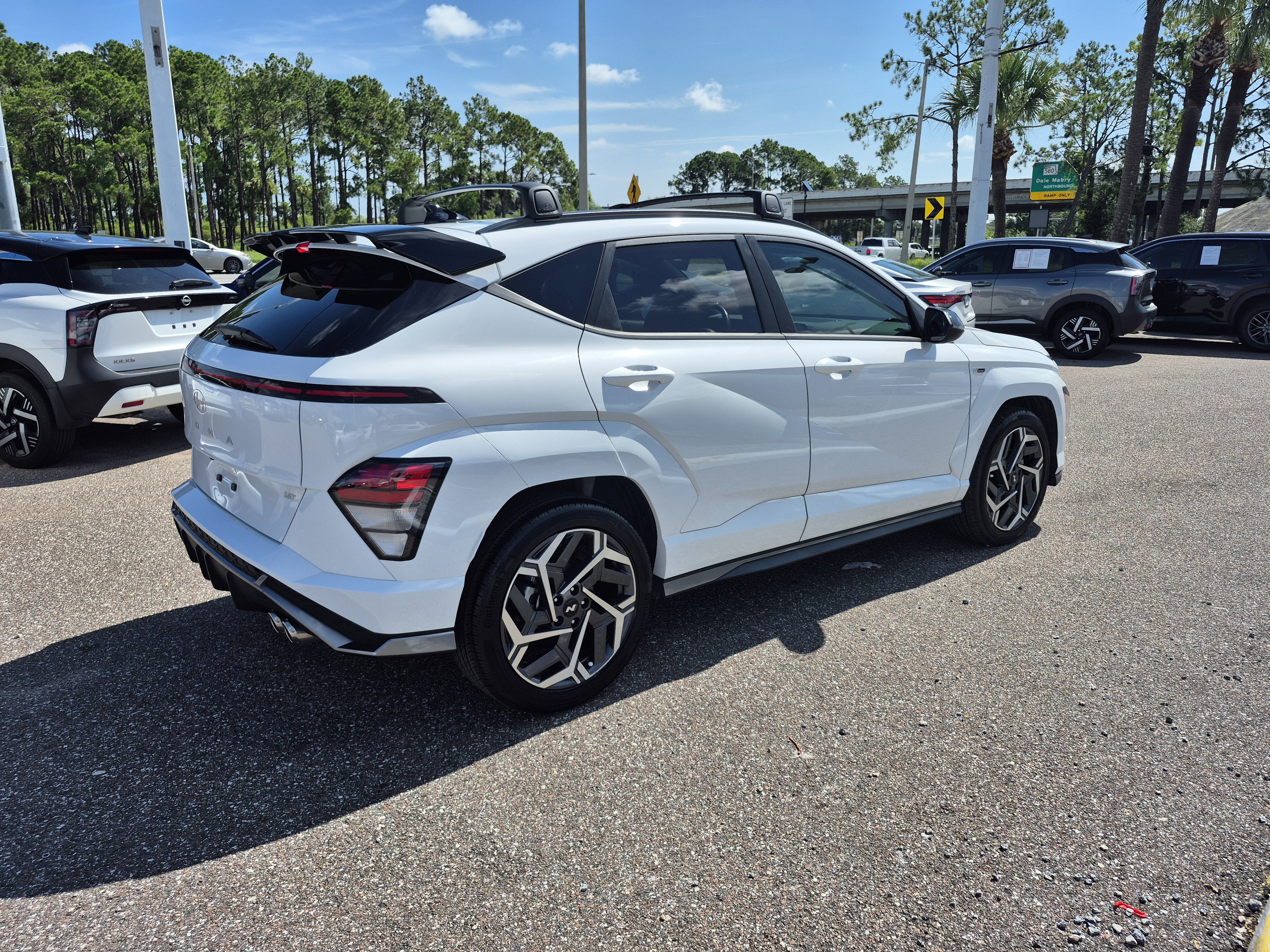 Used 2024 Hyundai Kona N Line FWD image 8
