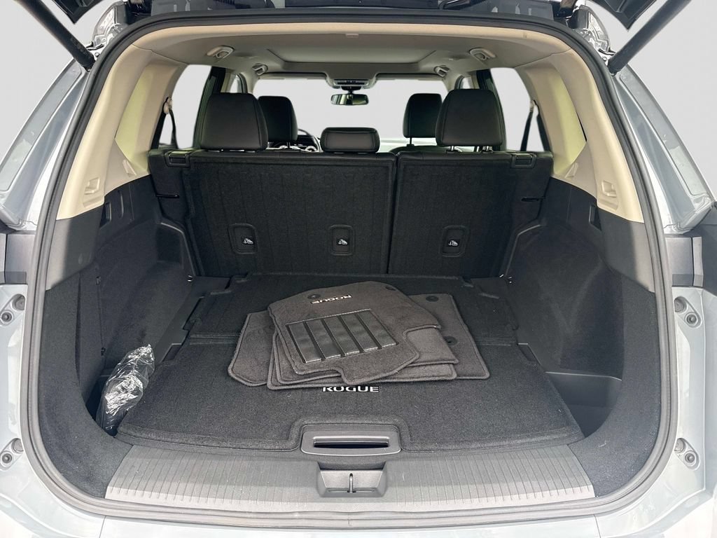 Certified 2024 Nissan Rogue Platinum w/ Platinum Premium Package AWD/4WD image 6