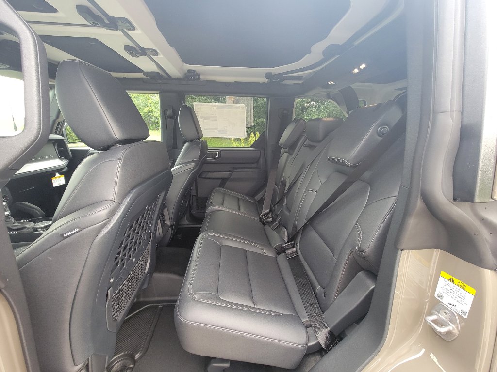New 2025 Ford Bronco Badlands image 31
