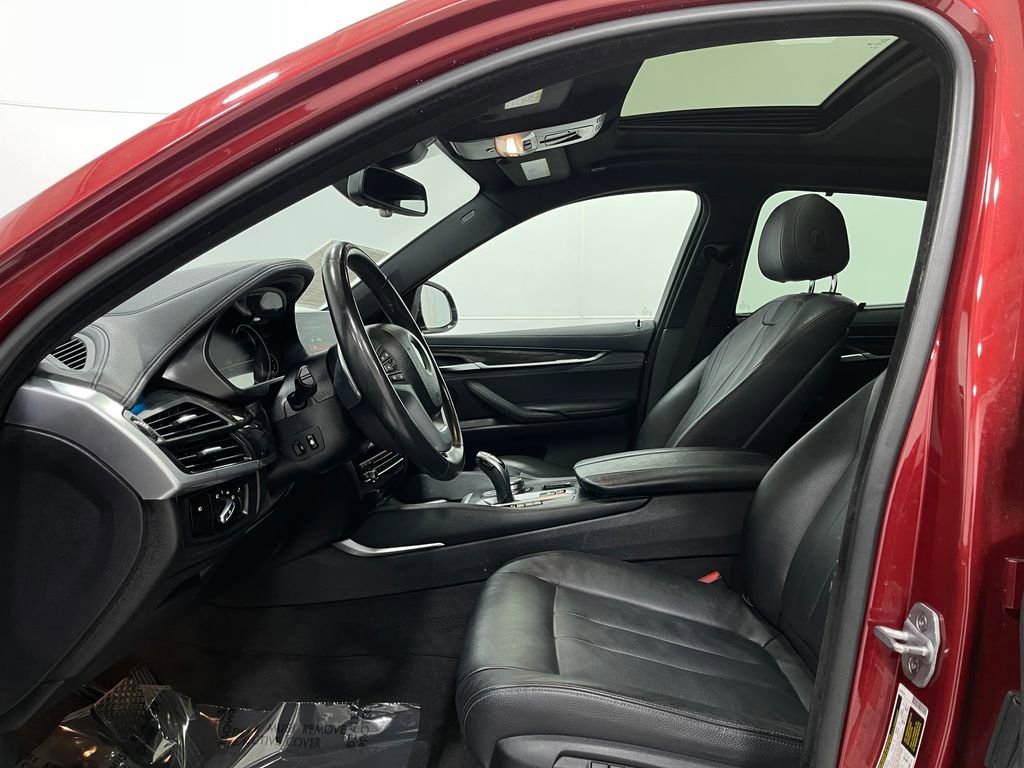 Used 2019 BMW X6 xDrive35i w/ Executive Package image 14