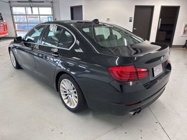 Used 2011 BMW 528i Sedan image 8