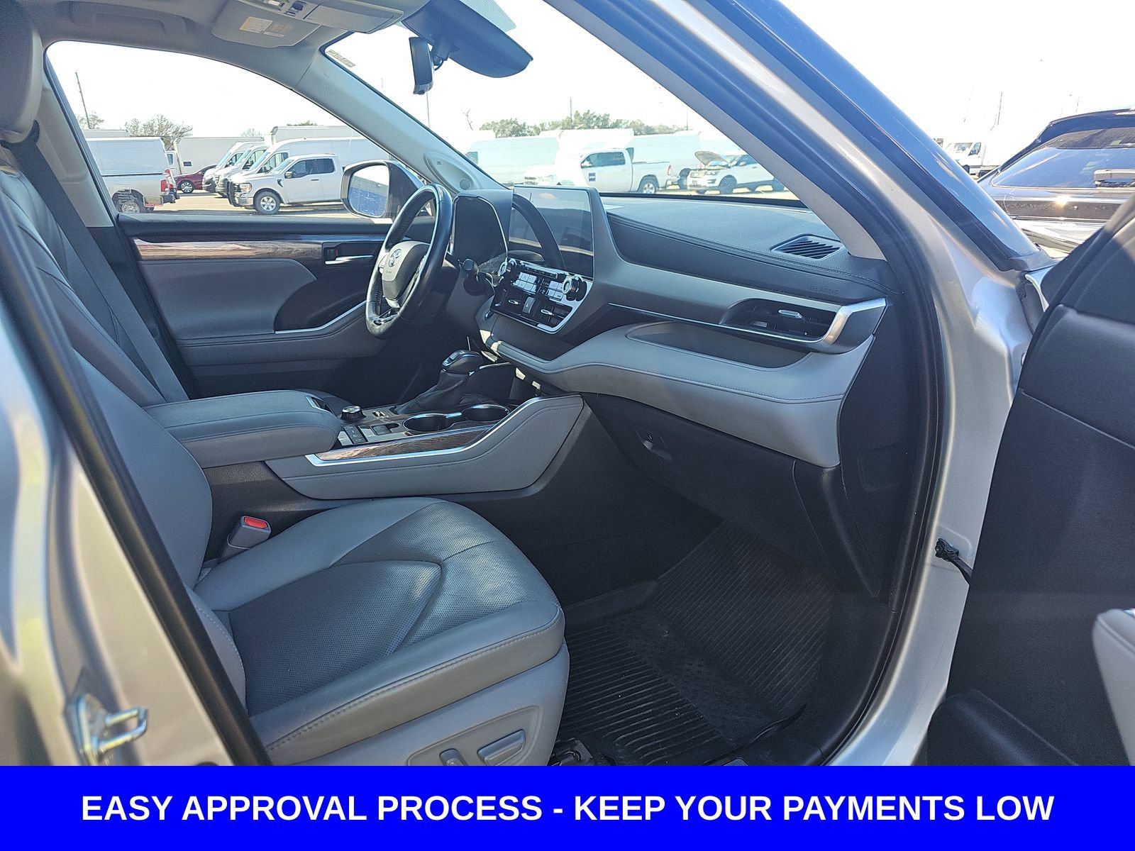 Used 2020 Toyota Highlander Limited image 14