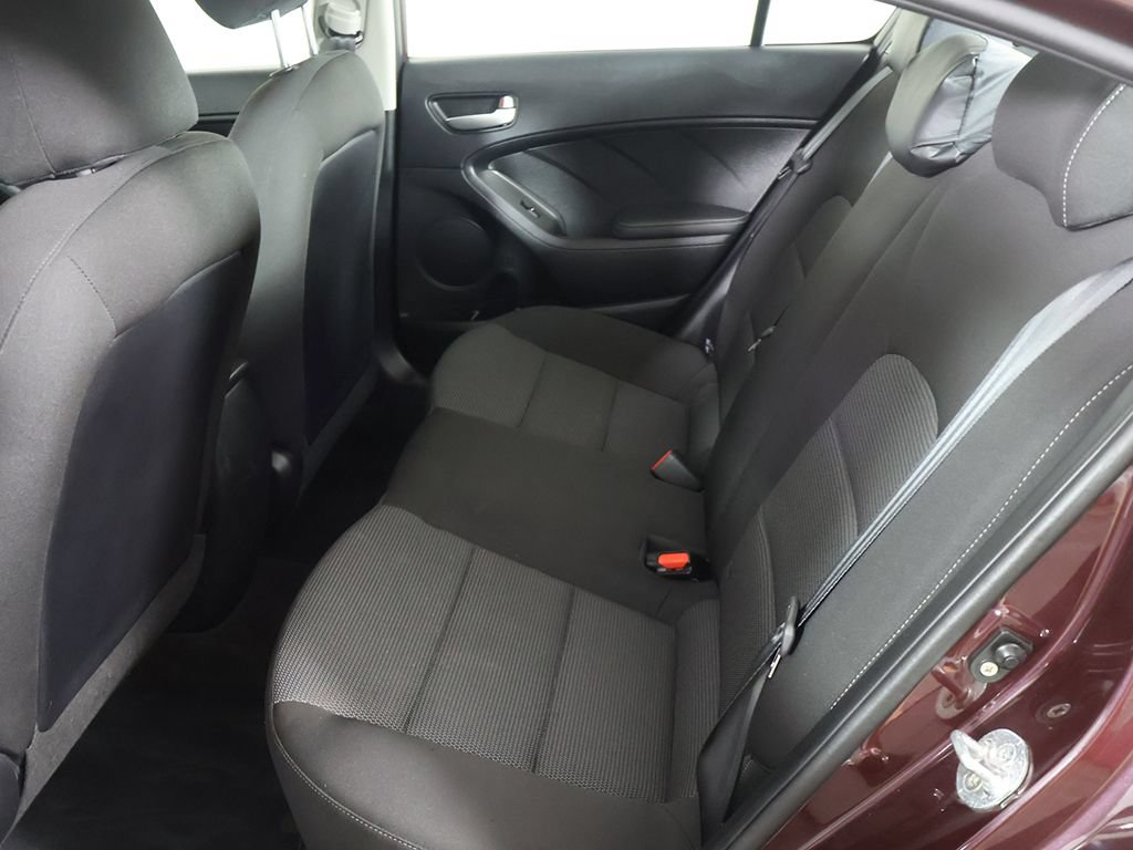 Used 2018 Kia Forte LX FWD image 25