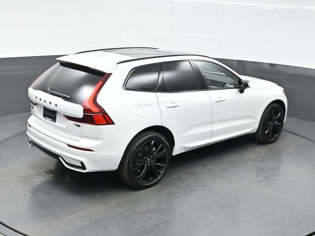 New 2026 Volvo XC60 T8 Ultra w/ Climate Package PRO AWD/4WD image 35