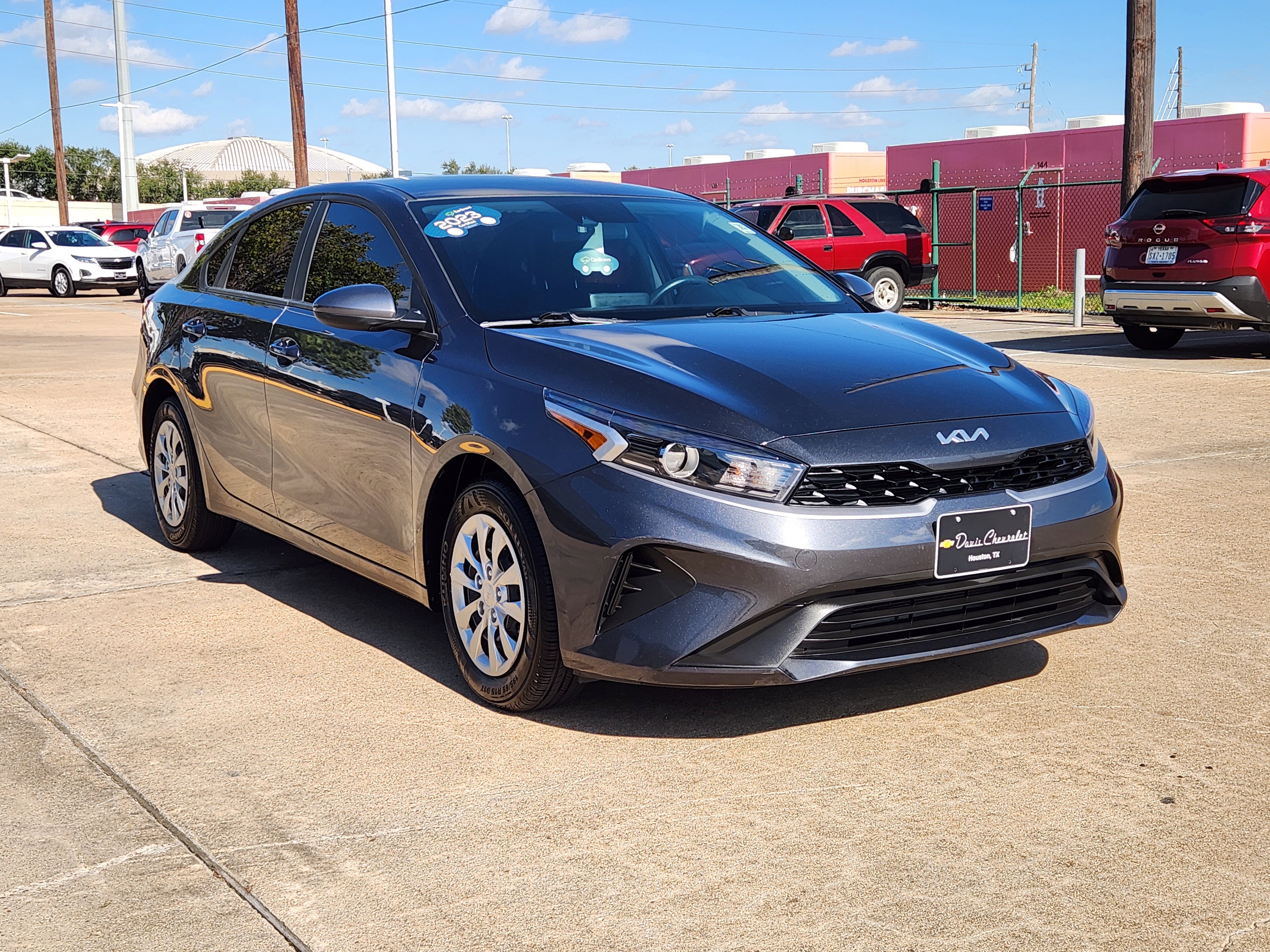Used 2023 Kia Forte LX image 4