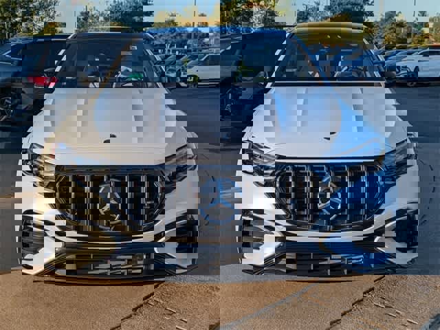 New 2026 Mercedes-Benz E 53 AMG e 4MATIC Sedan image 3