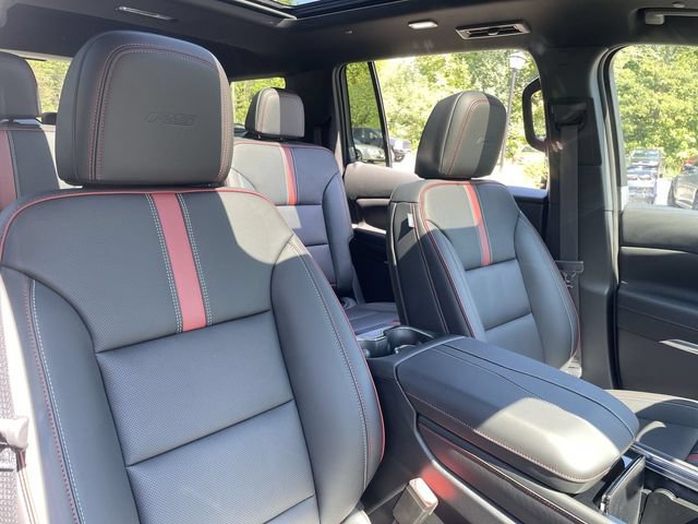 New 2027 Chevrolet Traverse RS AWD/4WD image 27
