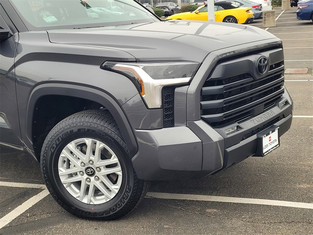 New 2026 Toyota Tundra SR5 image 3