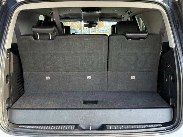 Used 2017 GMC Yukon SLT w/ HD Trailering Package image 28