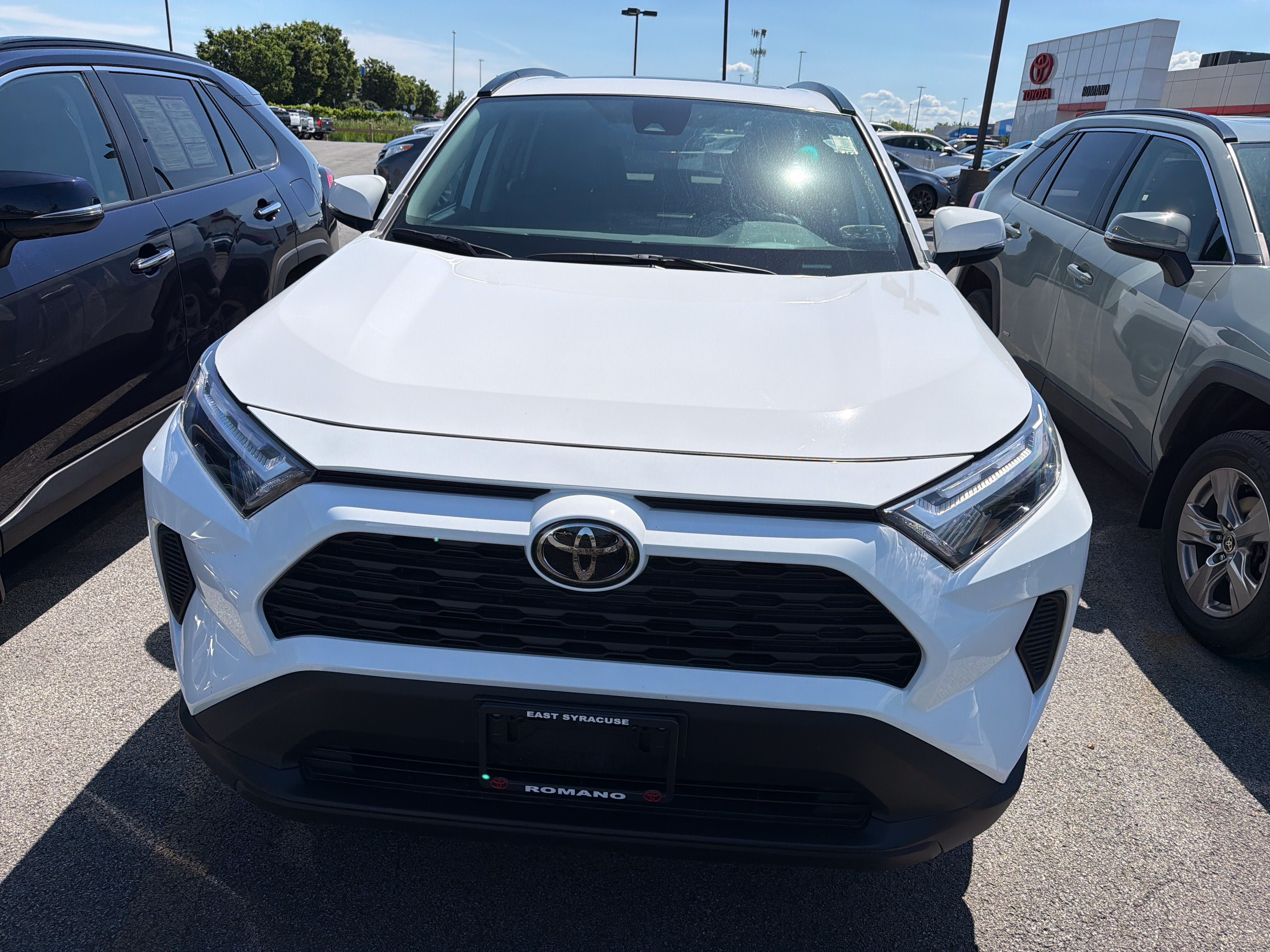 Used 2023 Toyota RAV4 XLE w/ Convenience Package AWD/4WD image 3