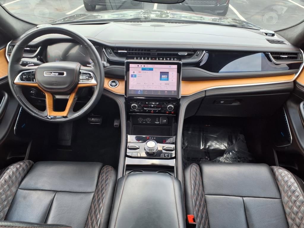 Certified 2022 Jeep Grand Cherokee Summit image 9