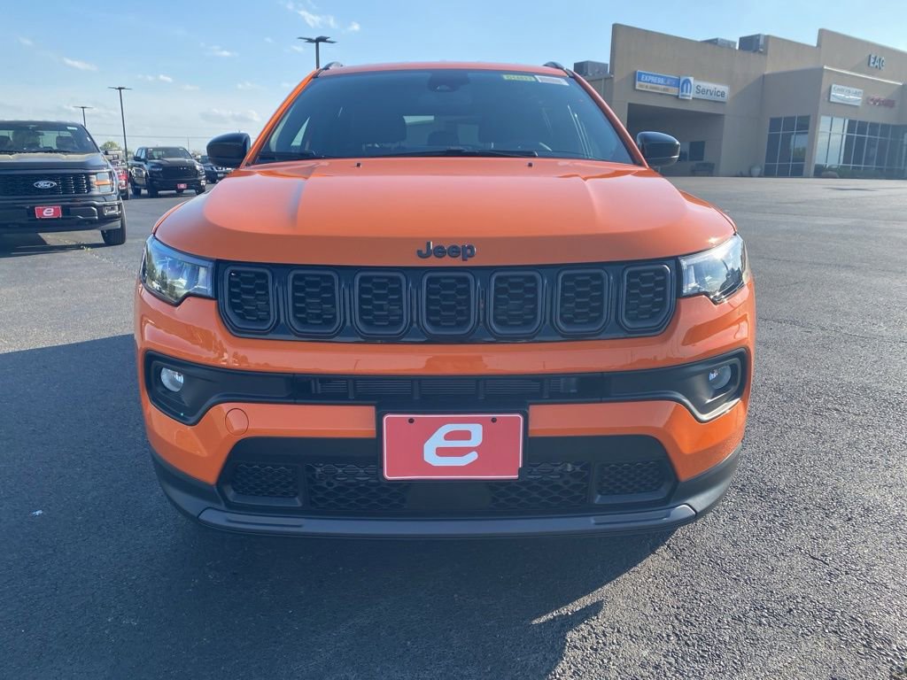 New 2026 Jeep Compass Altitude image 2