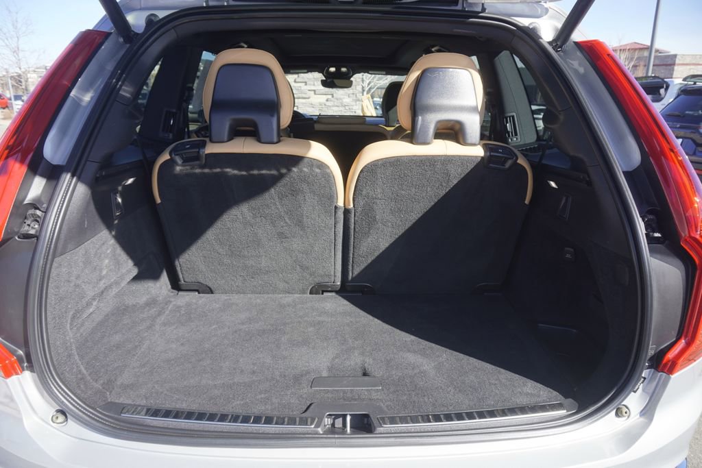 Used 2023 Volvo XC90 B6 Ultimate image 31