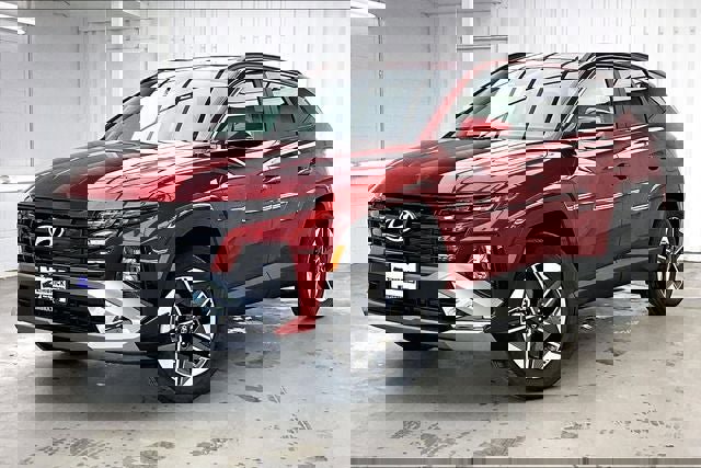 Certified 2025 Hyundai Tucson SEL image 2