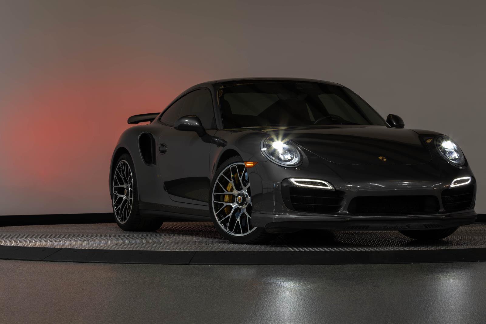 Used 2015 Porsche 911 Turbo S AWD/4WD image 23