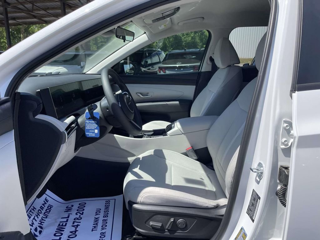 New 2026 Hyundai Tucson SEL AWD/4WD image 16