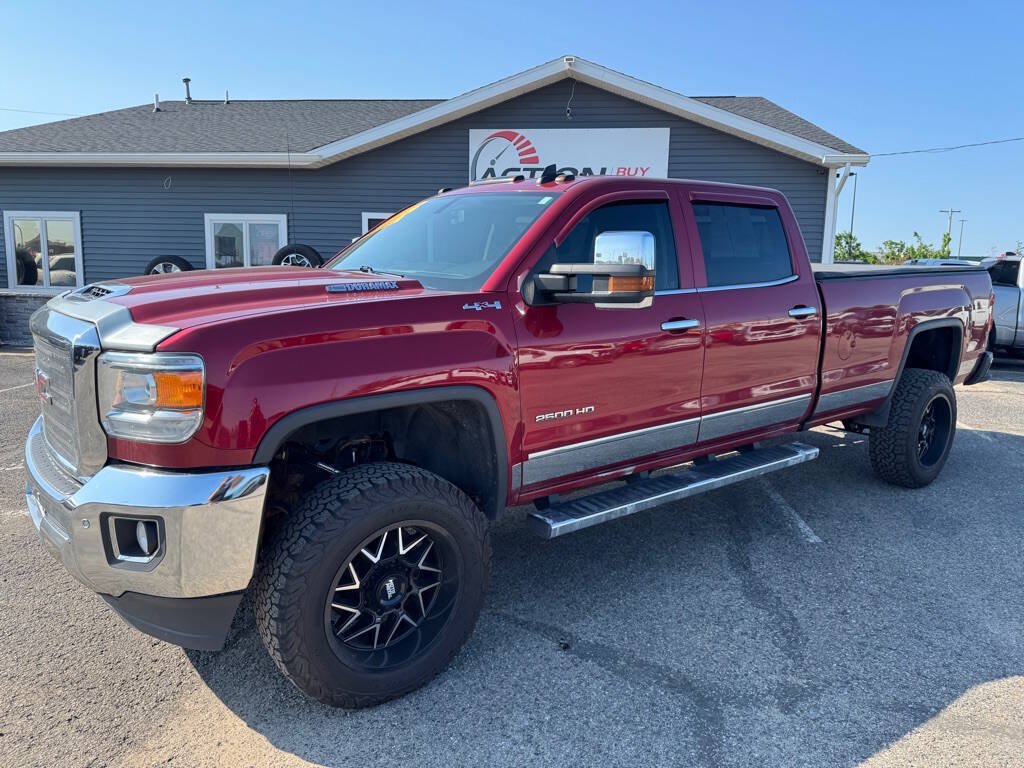 Used 2019 GMC Sierra 2500 SLT AWD/4WD image 1