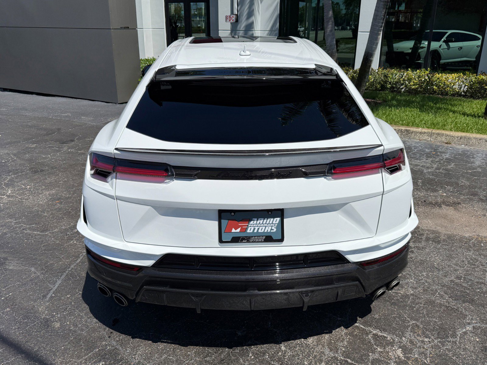 Used 2023 Lamborghini Urus Performante AWD/4WD image 18