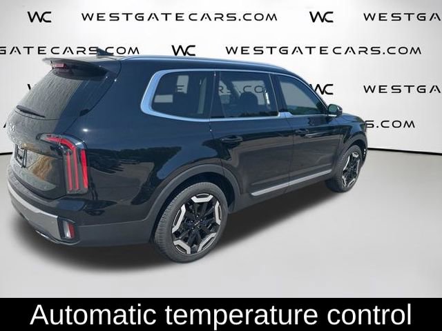 Used 2025 Kia Telluride EX w/ EX Captain's Chair Package FWD image 8