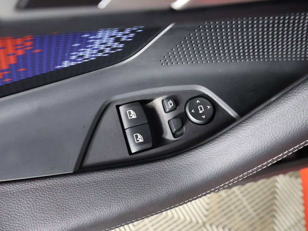 Used 2023 BMW M2 w/ Lighting Package RWD image 37