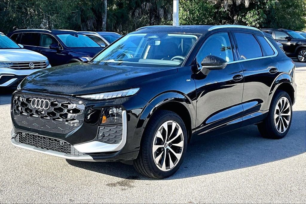 New 2026 Audi Q3 quattro 2.0T AWD/4WD image 9
