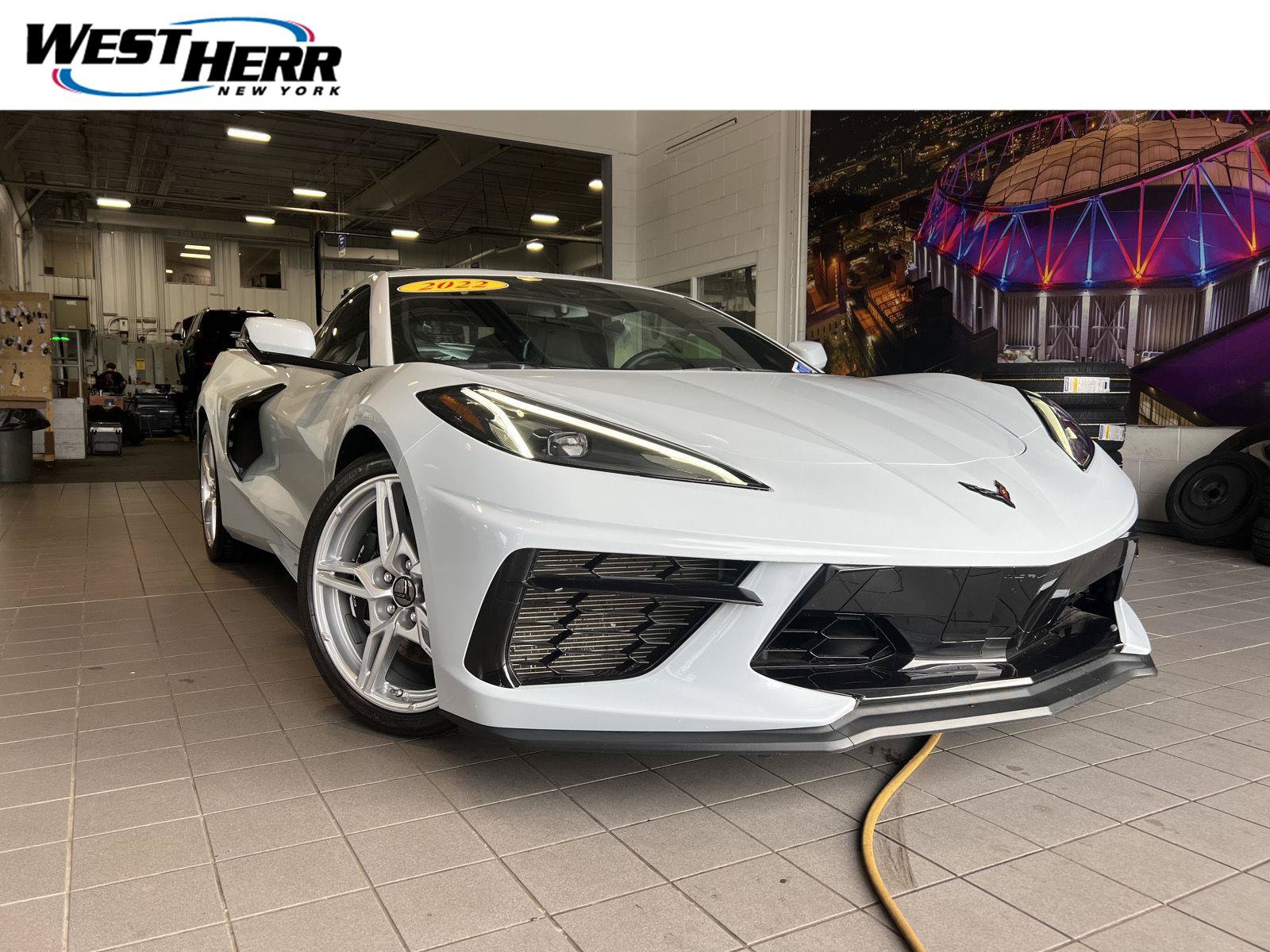 Used 2022 Chevrolet Corvette Stingray Coupe w/ Z51 Performance Package RWD image 1